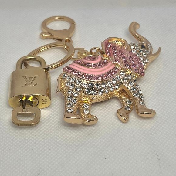 Louis Vuitton Gold Brass Lock and Key Set #311 with Bling Elephant Keychain - Picture 2 of 5